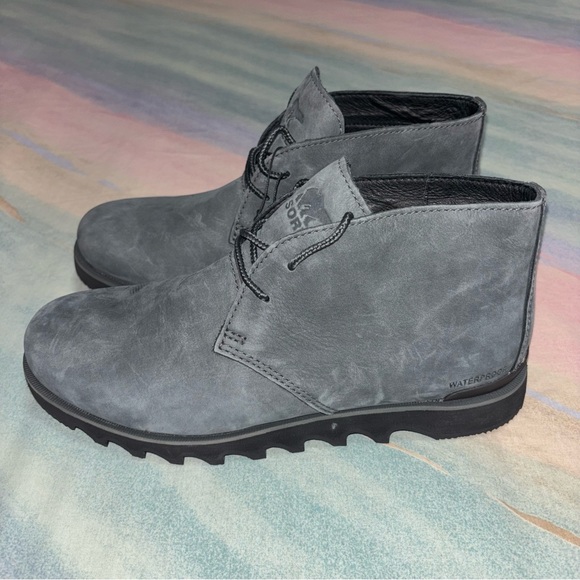 Sorel Men’s size 8.5 Kezar Chukka Waterproof Boots Gray Suede Outdoors Casual